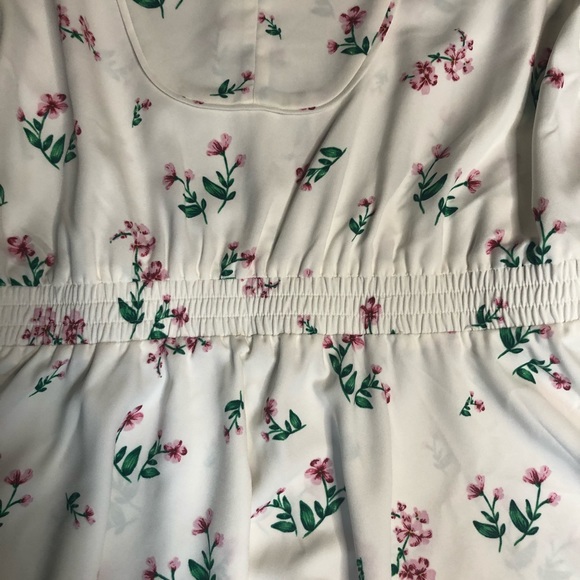 EXPRESS NWT floral A line flounce dress size L - Picture 4 of 5